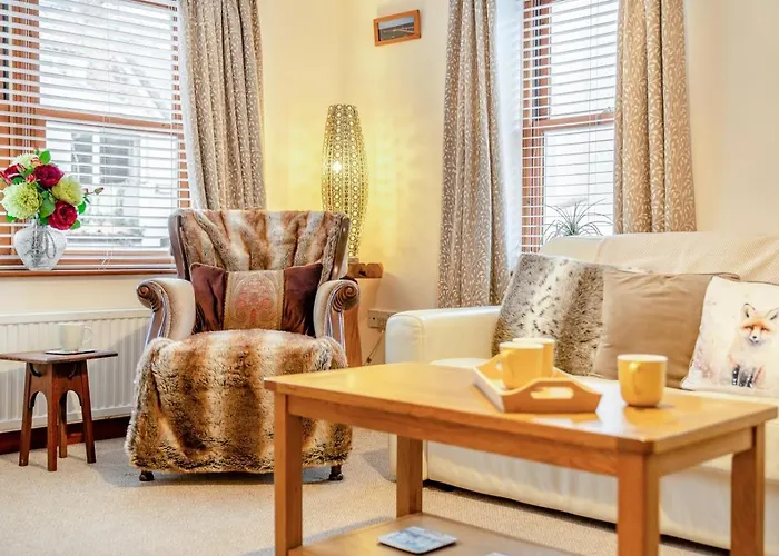 4 Bed In Oc-w506 Holiday home