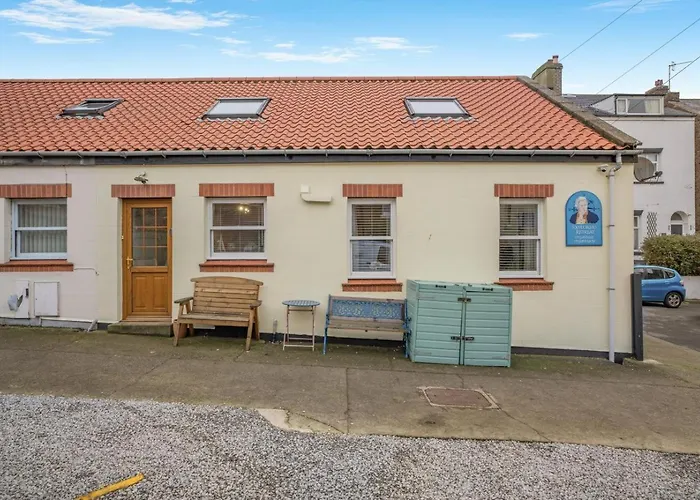 4 Bed In Oc-w506 * Whitby