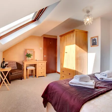 度假居 4 Bed In Whitby Oc-W506 惠特比